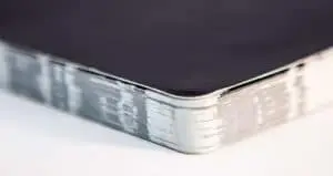 Abgerundete Ecken am Buch